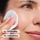 ord-glycolic-acid-exfoliating-toner-model-application-with-benefits.webp